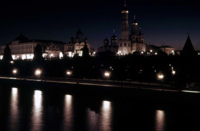 23 Kreml bei Nacht.jpg