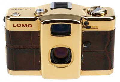 LOMO-Compact-gold.jpg