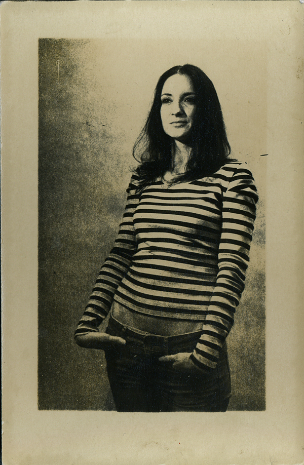 JULIA001