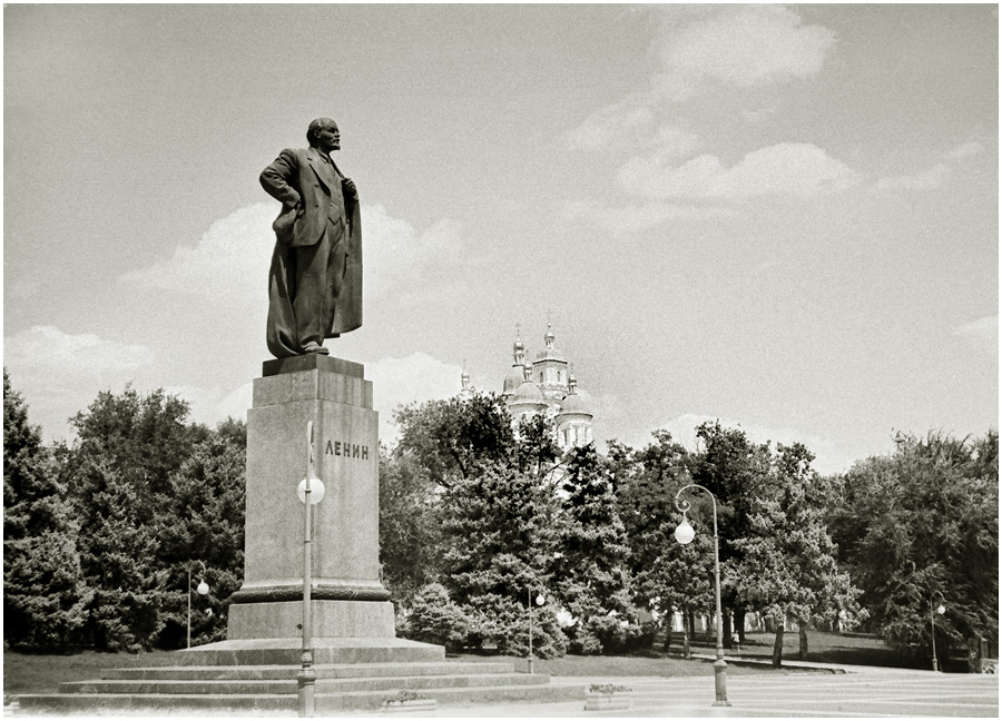 L1027551