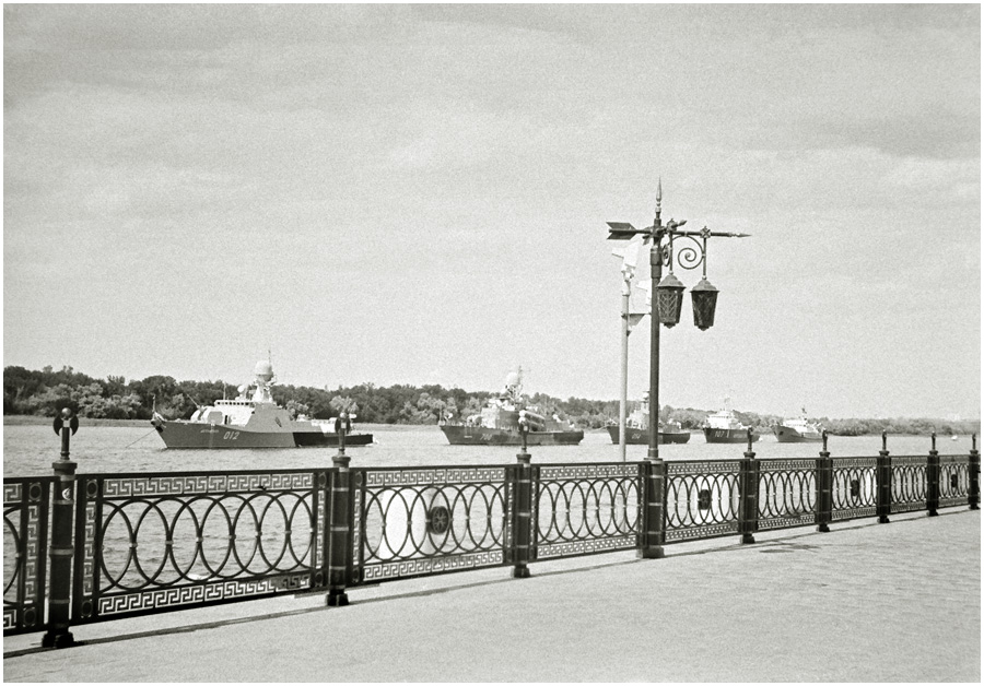 L1027553