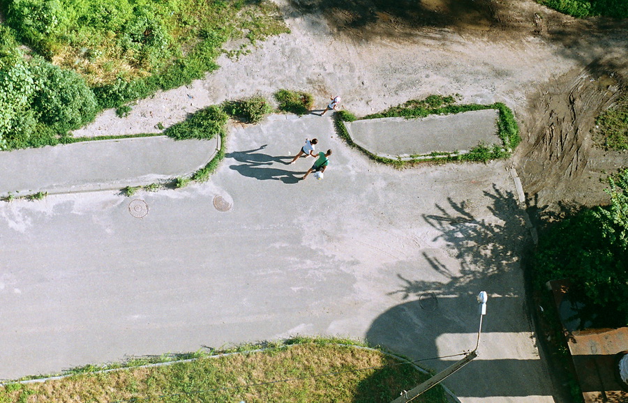 r001-00831