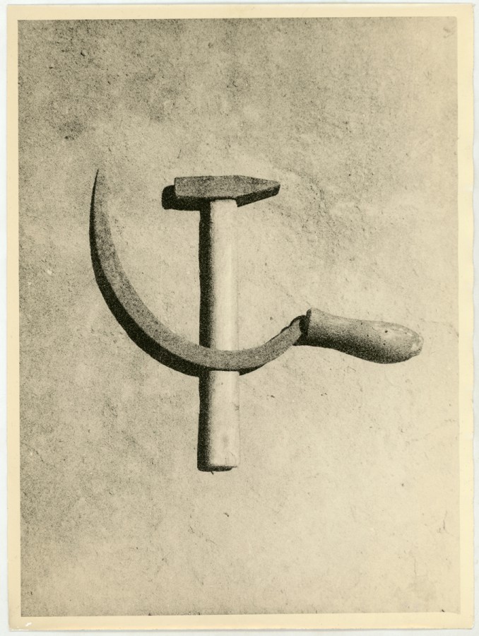 Hammer_Sickle0011