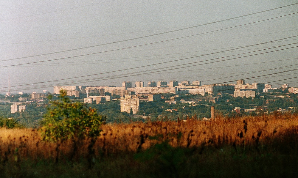 r001-00923