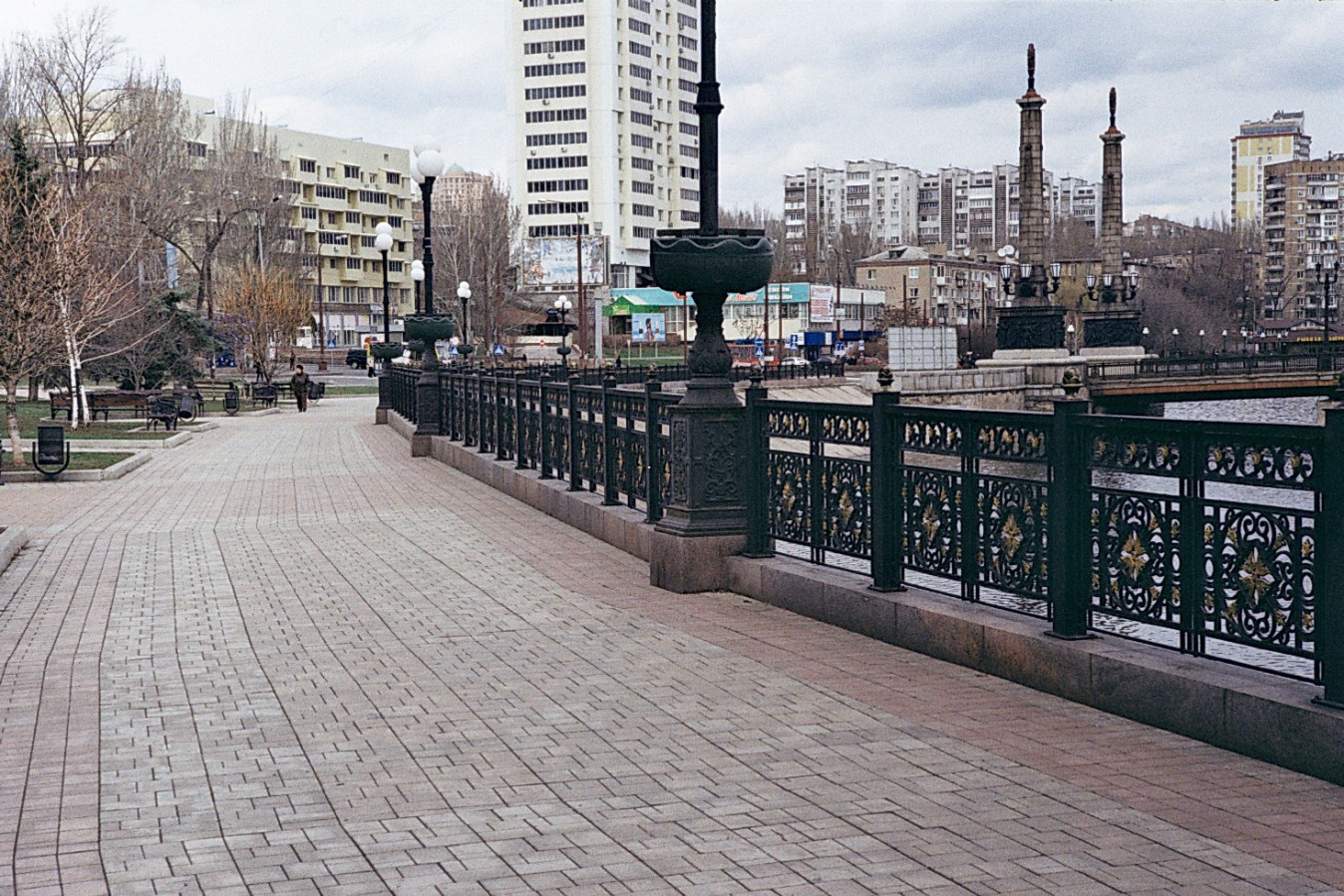 Negative0-36-32A_1_
