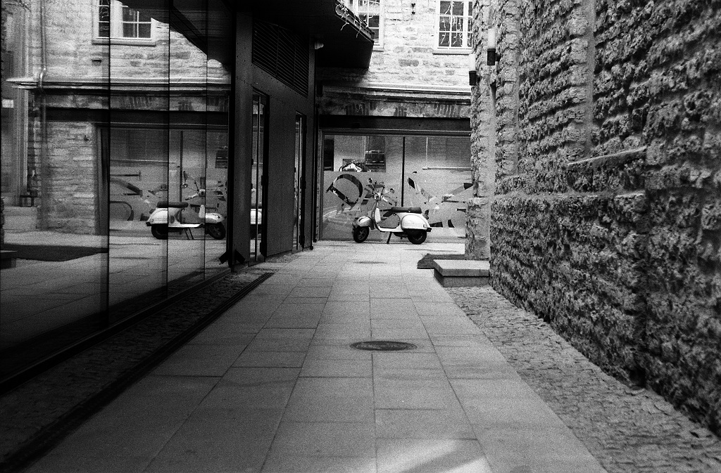 4_8apx400296_