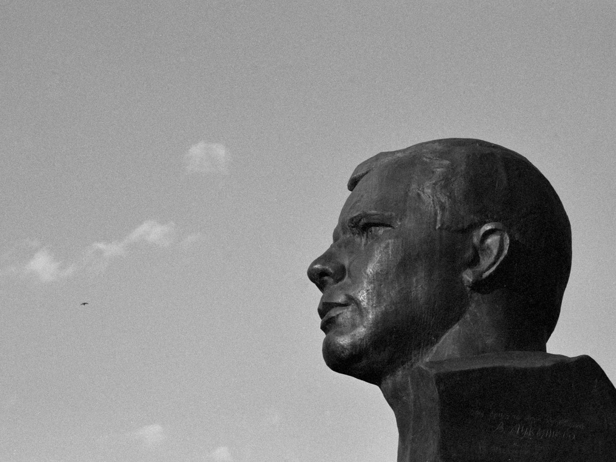 NIKON_F_80_ILFORD_DELTA_100_PROF_Ex_at_800_D_76_stock_14_min_10_2018_15