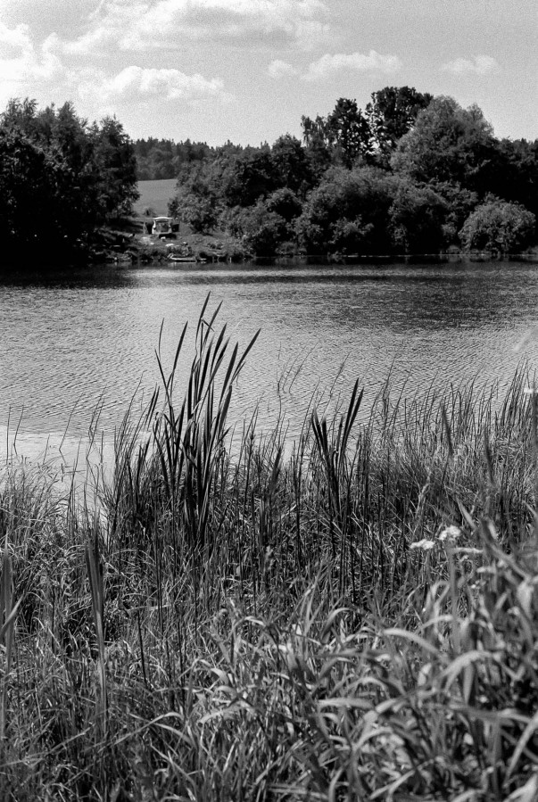 OLYMPUS_OM2_FOMAPAN_100_at_125_RDN-LQ_1x50_12_min_June_2022_1391