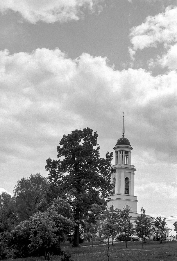 ZORKI_1_INDUSTAR_22_FOMA_100_at_200_D_76_1X1_14_min_june_2022_162