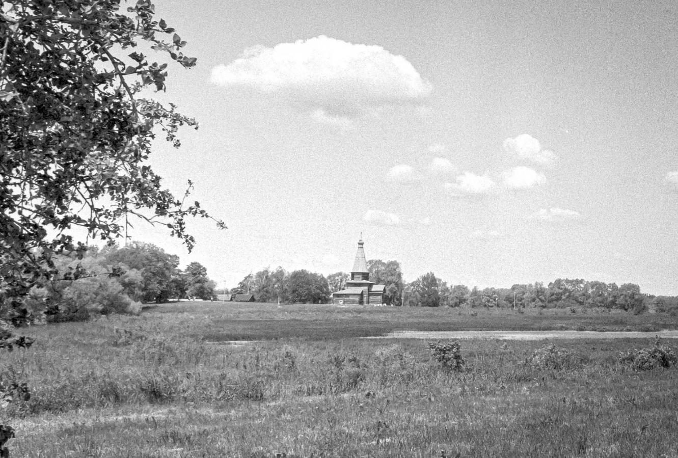 ZORKI_6_YUPITER_12_ILFORD_PAN_100_at_200_D76_stok_9_min_20C_JUNE_2025-0017