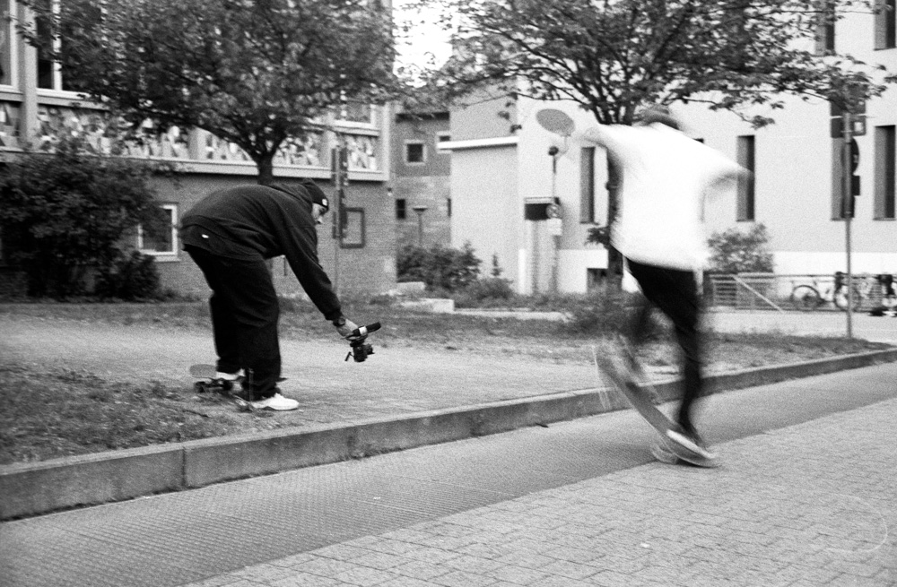 20200727-Olympus35_APX100alt_Rodinal_1_28_16grad_Rotation_11min_VS_N_1_2020-05-08-0016