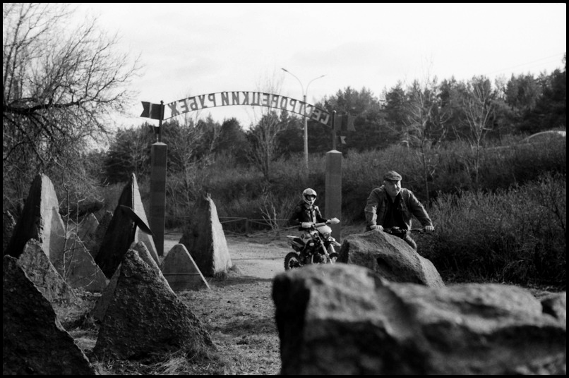 Aprel_Leica_CL_Accol_35_Canon_5025_Kent_400_0027
