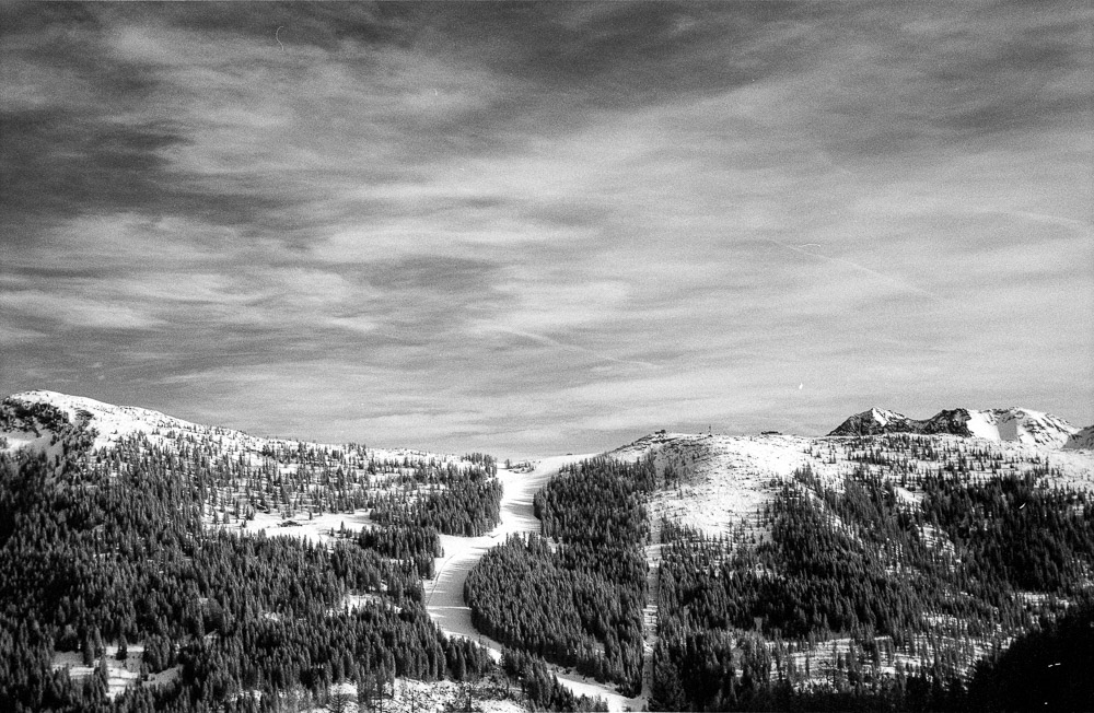Barnak613_RolleiIR_Summaron_IR_Filter_Wehner_Rot_VS_N_1_2024-01-06-0015