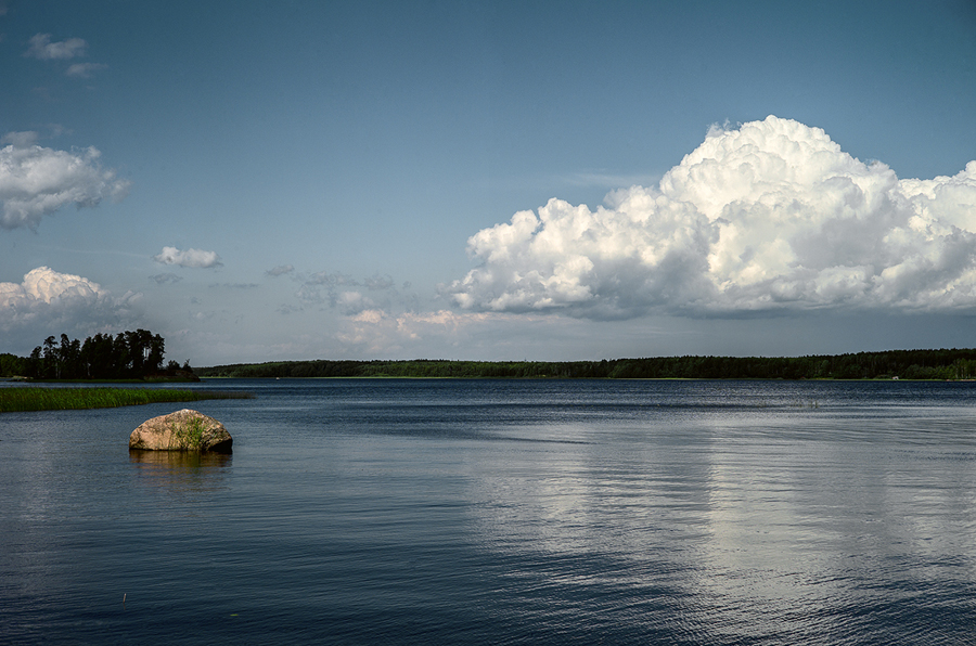 L1016778-Edit-Sm-900