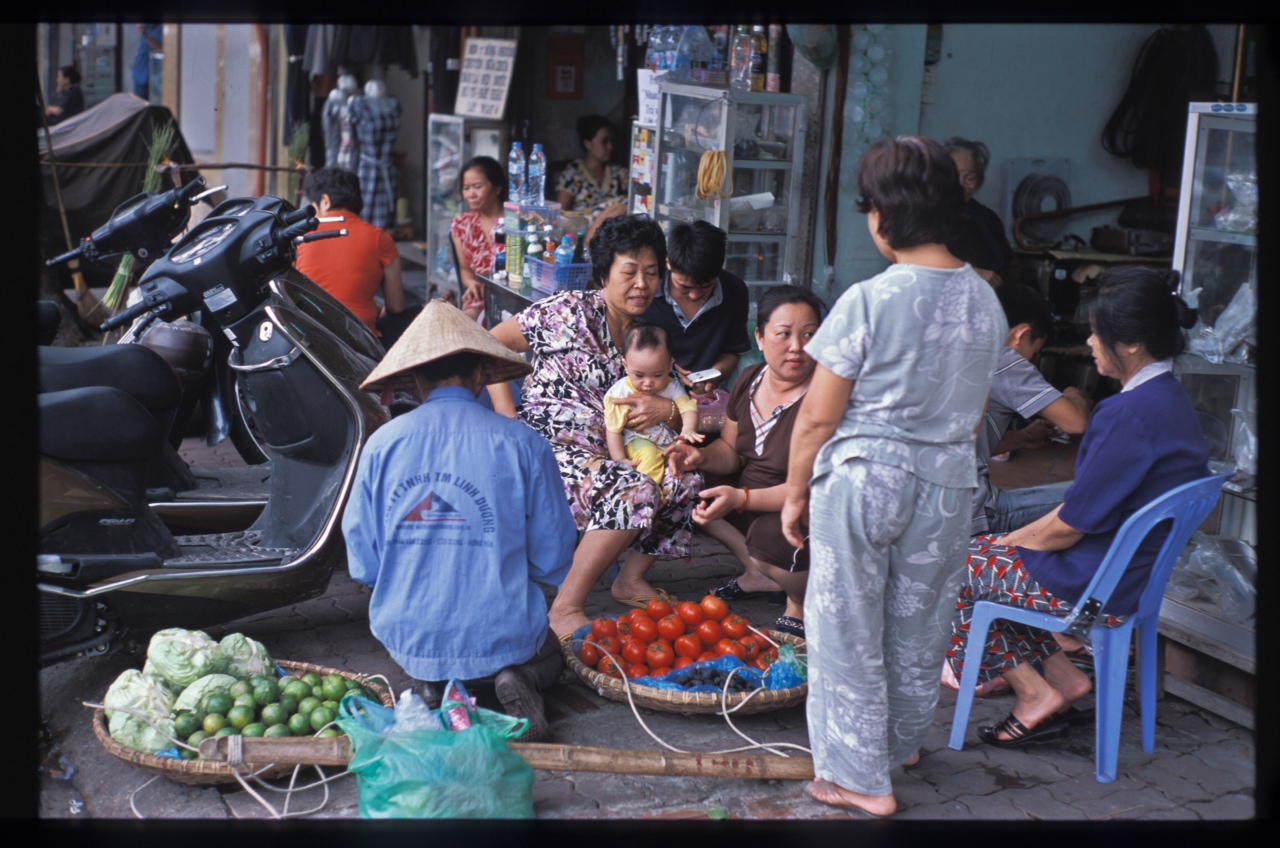 street_Hanoi