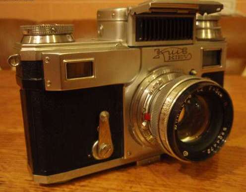 fotoapparat-kiev-proizvodstva-sssr-iskusstvo-kollekcionirovanie_rev002