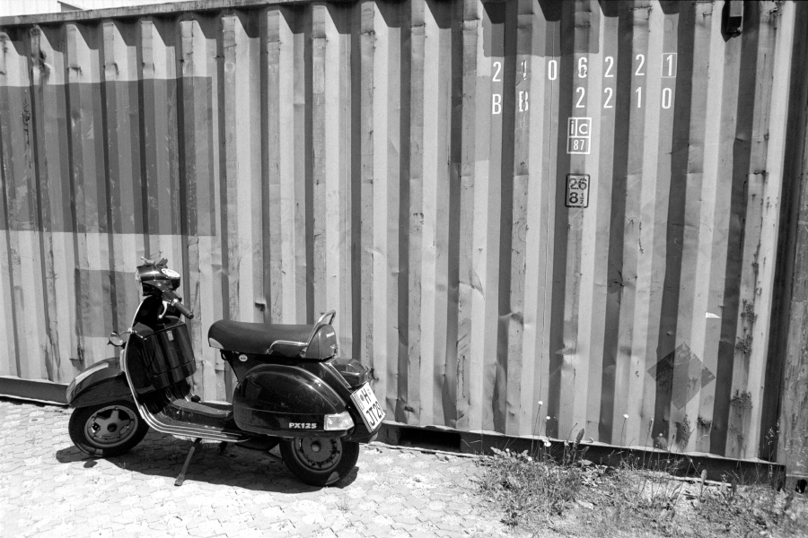 R100_OM_002