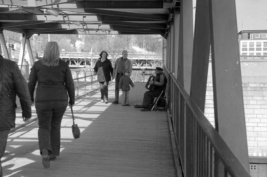 Rollei100_F2_J-8_010