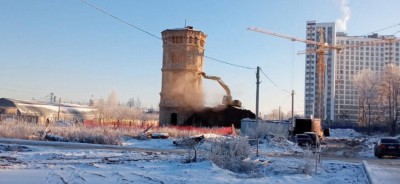 Снос водонапорной башни.jpg