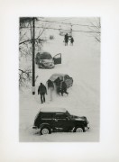 Cars_Snow_People001.jpg