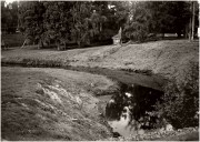 L1027063b.jpg