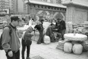 panjiayuan_market.jpg
