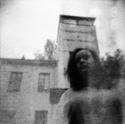 000633020001_01_800.jpg