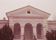 r001-00528.jpg