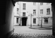 51220010_950.jpg