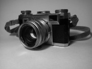 Zeiss_Planar_45_-08e.jpg