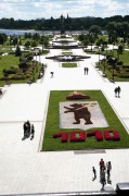 img320-222.jpg