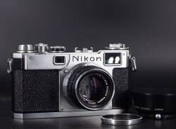 Nikon_S2_01.jpg